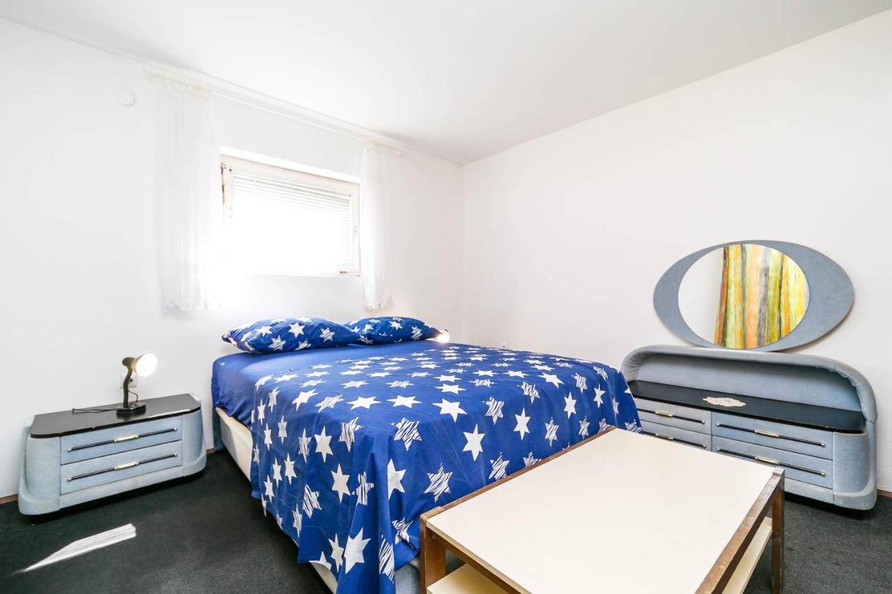 Guesthouse Ivkovic Krk Town Kültér fotó